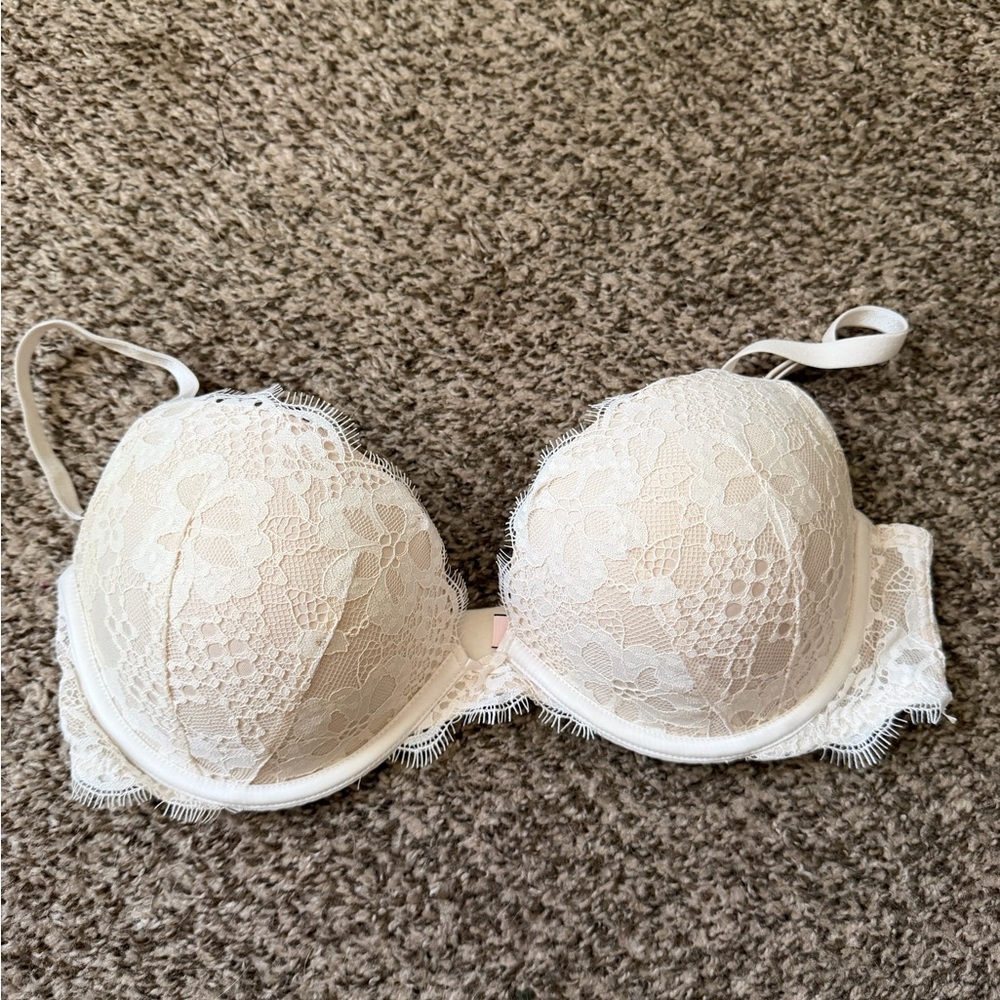 Victoria's Secret Lace Bra - Cream